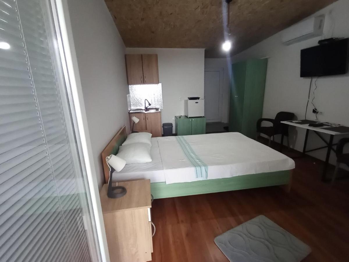 Lakeview Apartments Stojovic Virpazar Exteriör bild